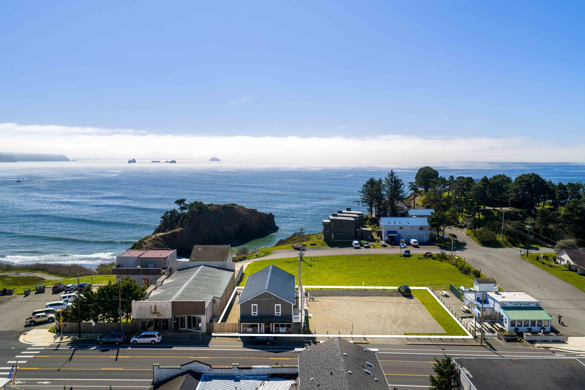 267 W Sixth St, Port Orford, OR for Sale