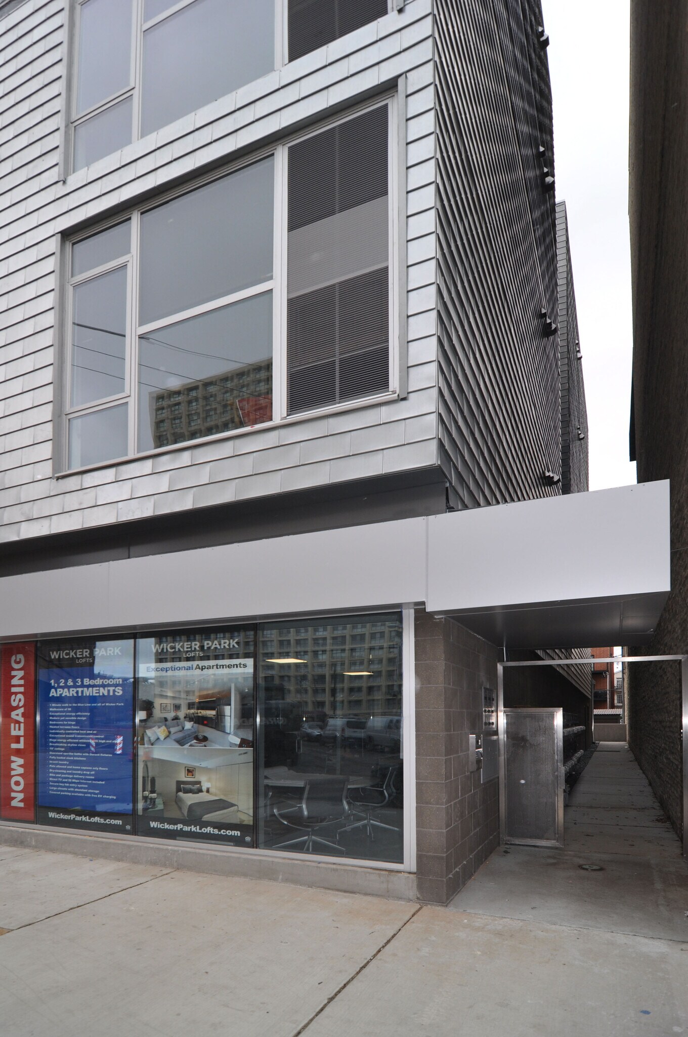 1519 W Haddon Ave, Chicago, IL for Rent