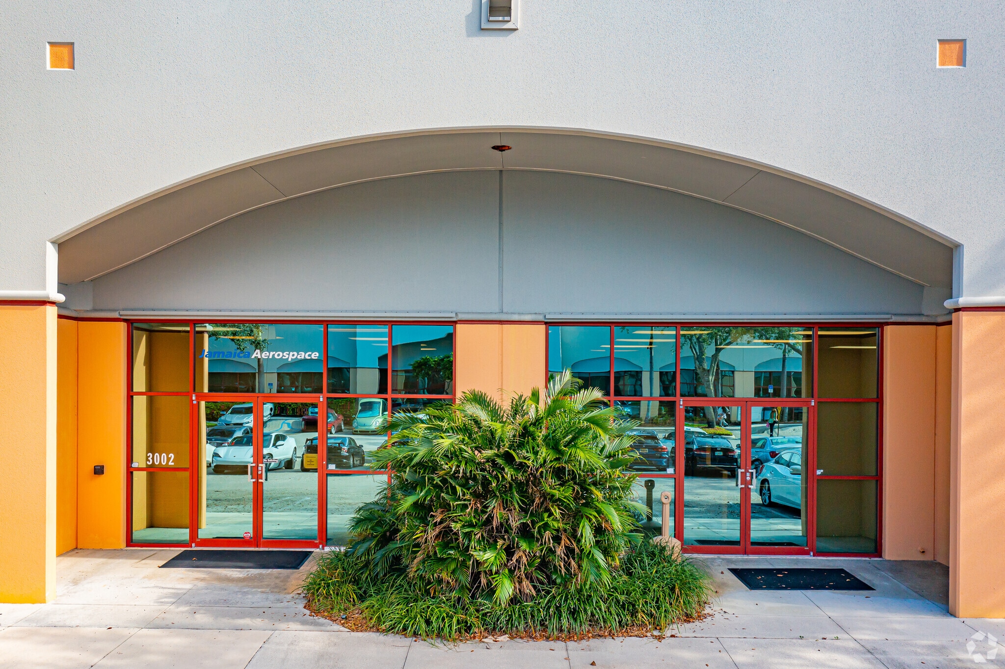 3000-3044 N Commerce Pky, Miramar, FL for Rent