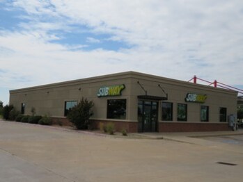 5104 SW Lee Blvd, Lawton, OK for Sale