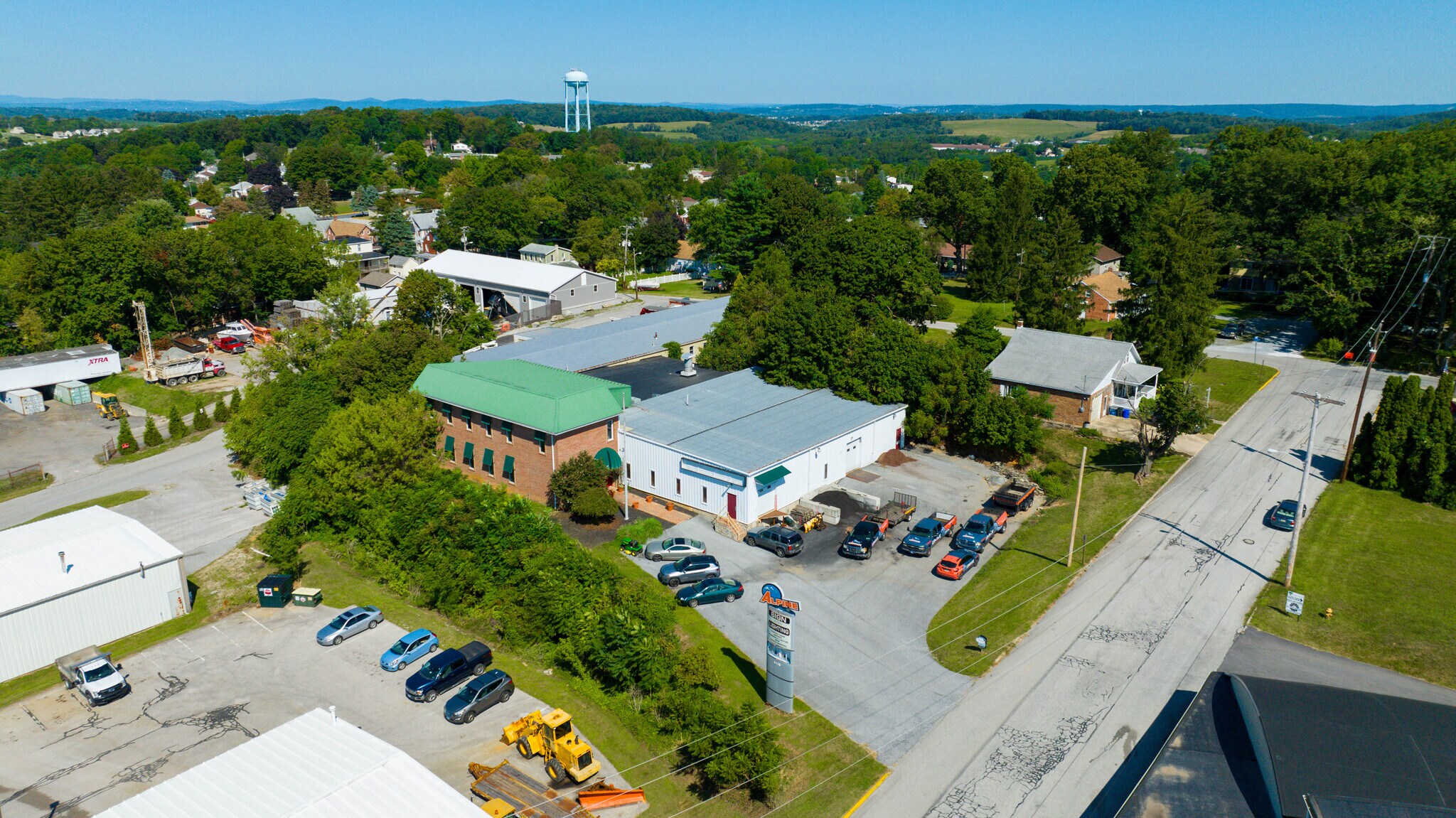 280 N Park St, Dallastown, PA for Rent