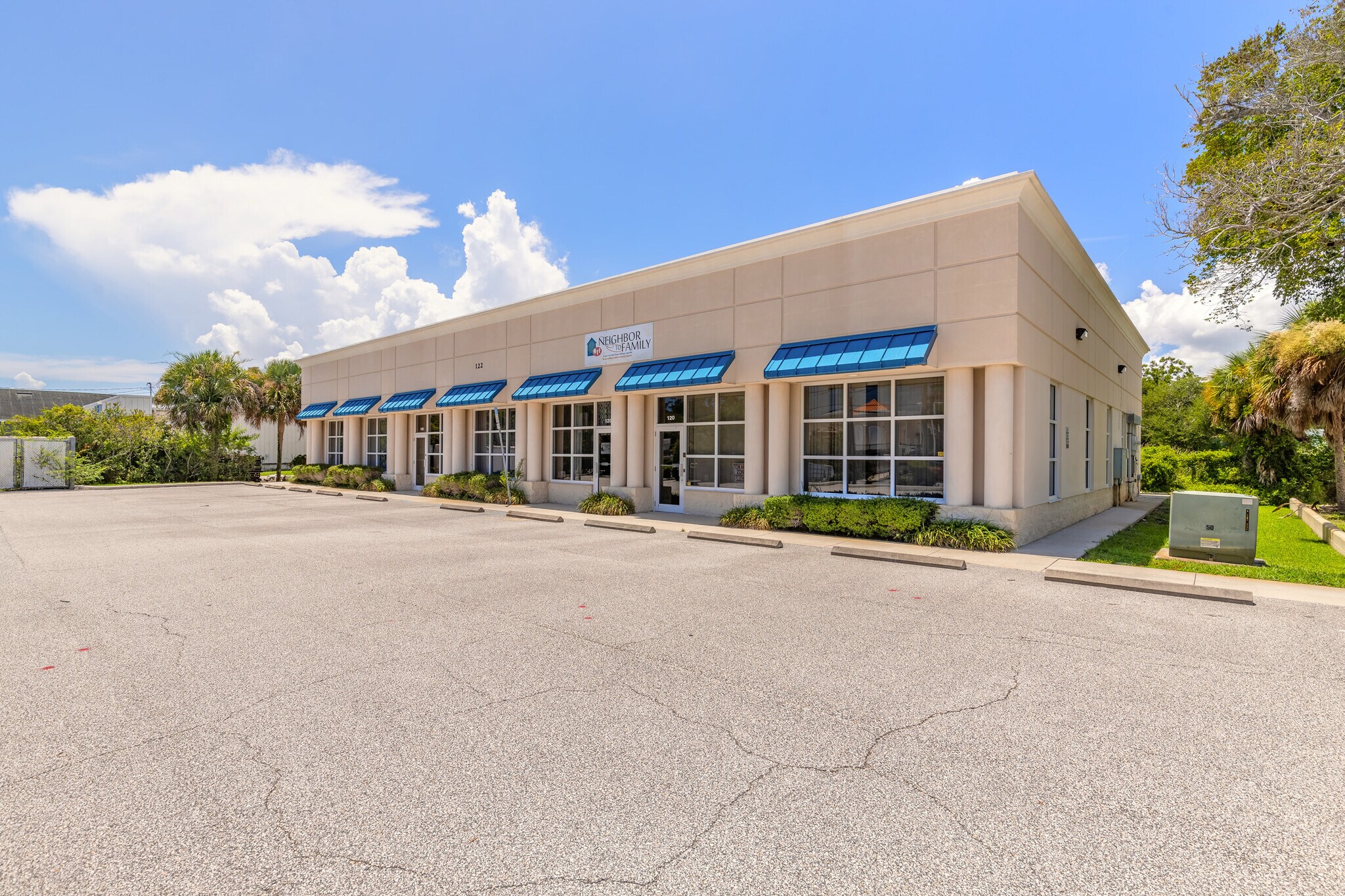122 S Segrave St, Daytona Beach, FL for Rent