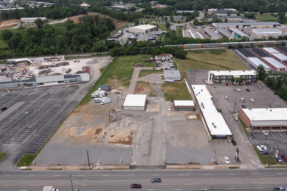 408 W Main St, Hendersonville, TN for Rent