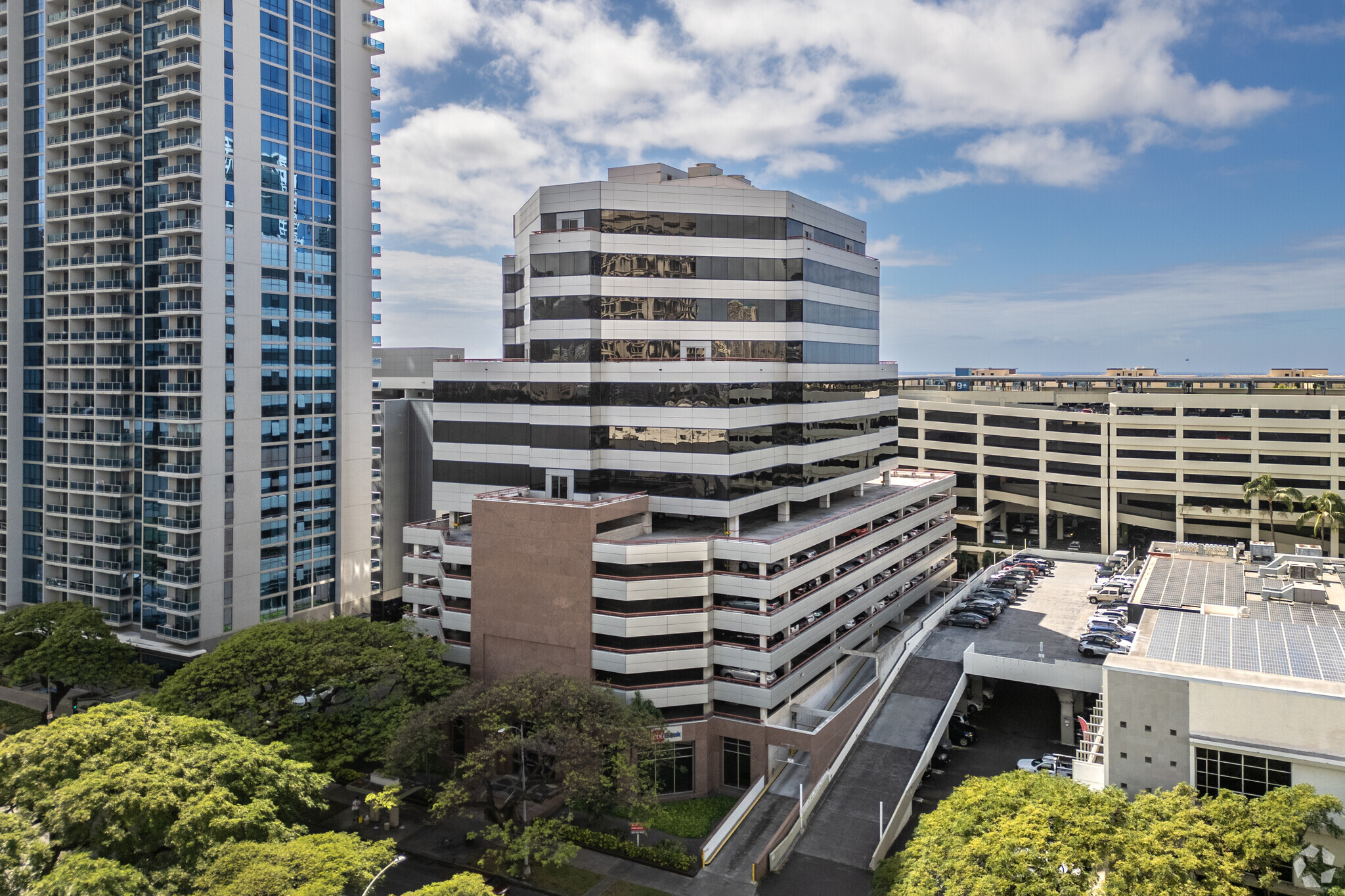 1357 Kapiolani Blvd, Honolulu, HI for Rent