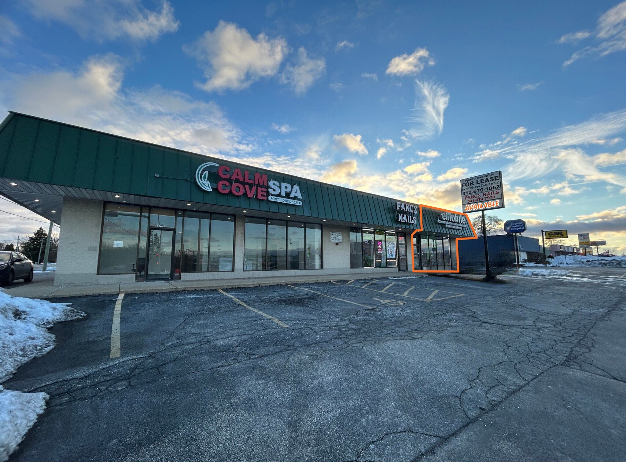 379-383 E North Ave, Villa Park, IL for Rent