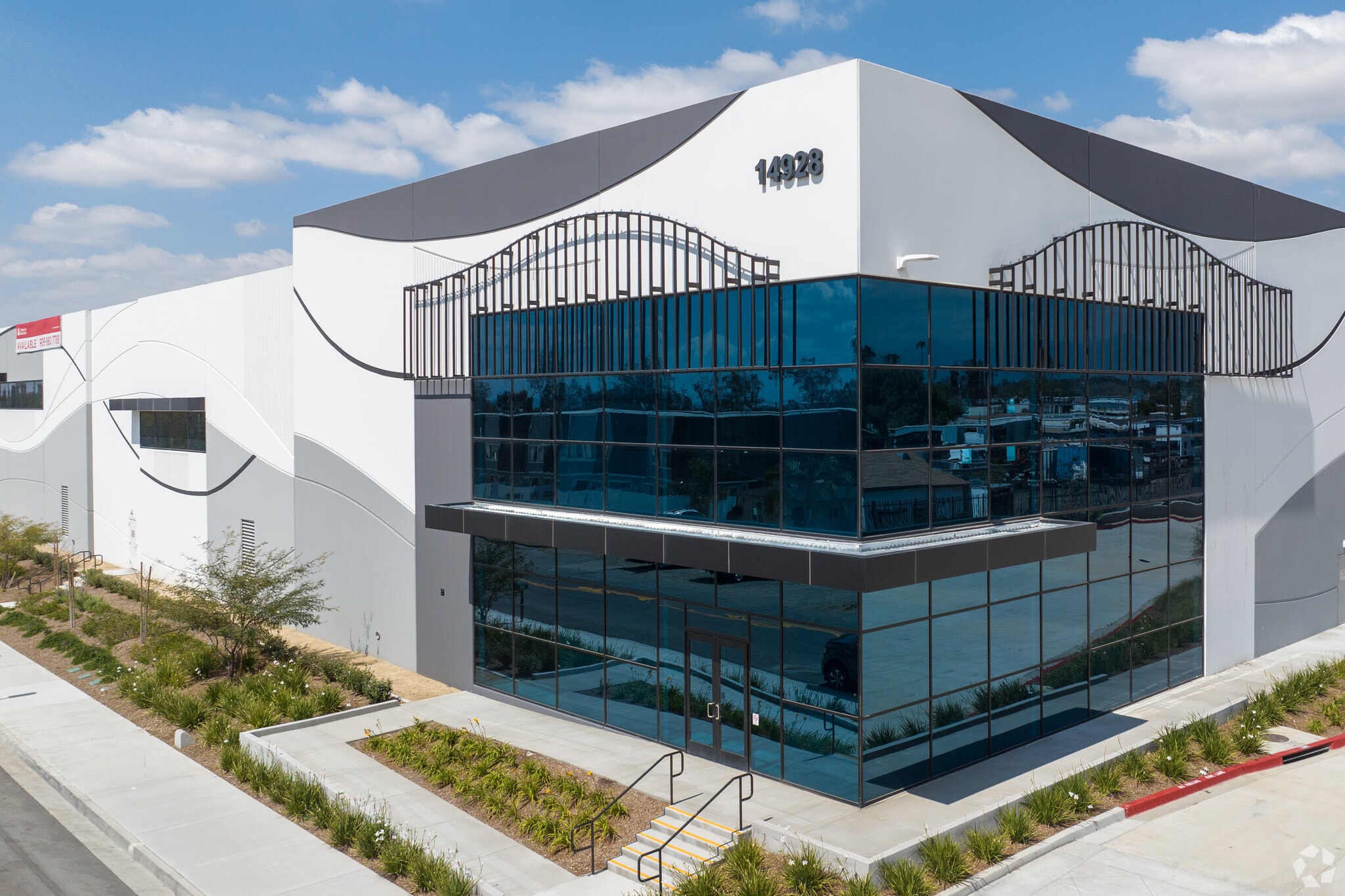 14928 Washington Dr, Fontana, CA for Rent