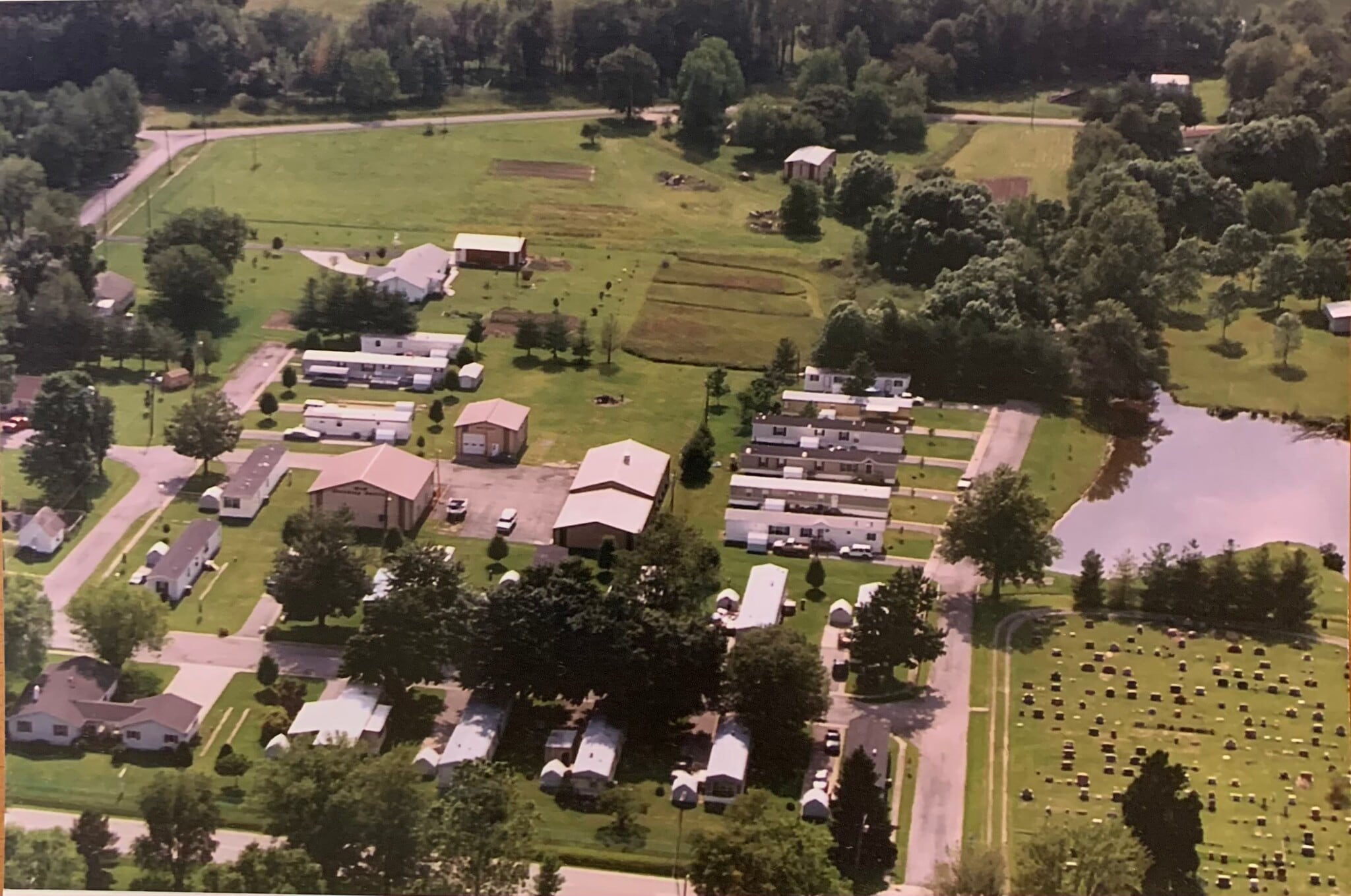 321 N All Seasons Rd, Geff, IL for Sale