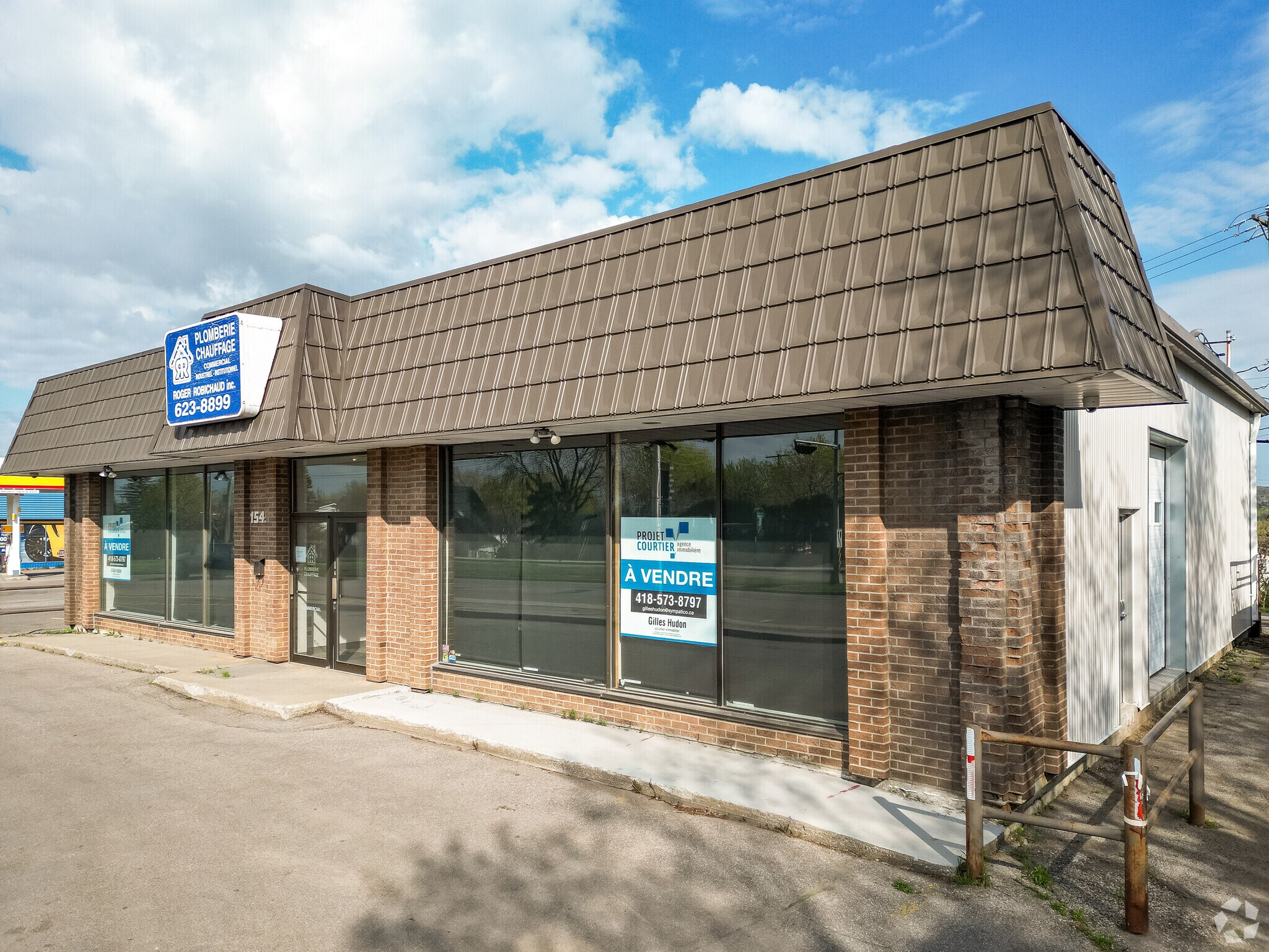 1545 Boul Jean-Talon O, Québec, QC for Sale