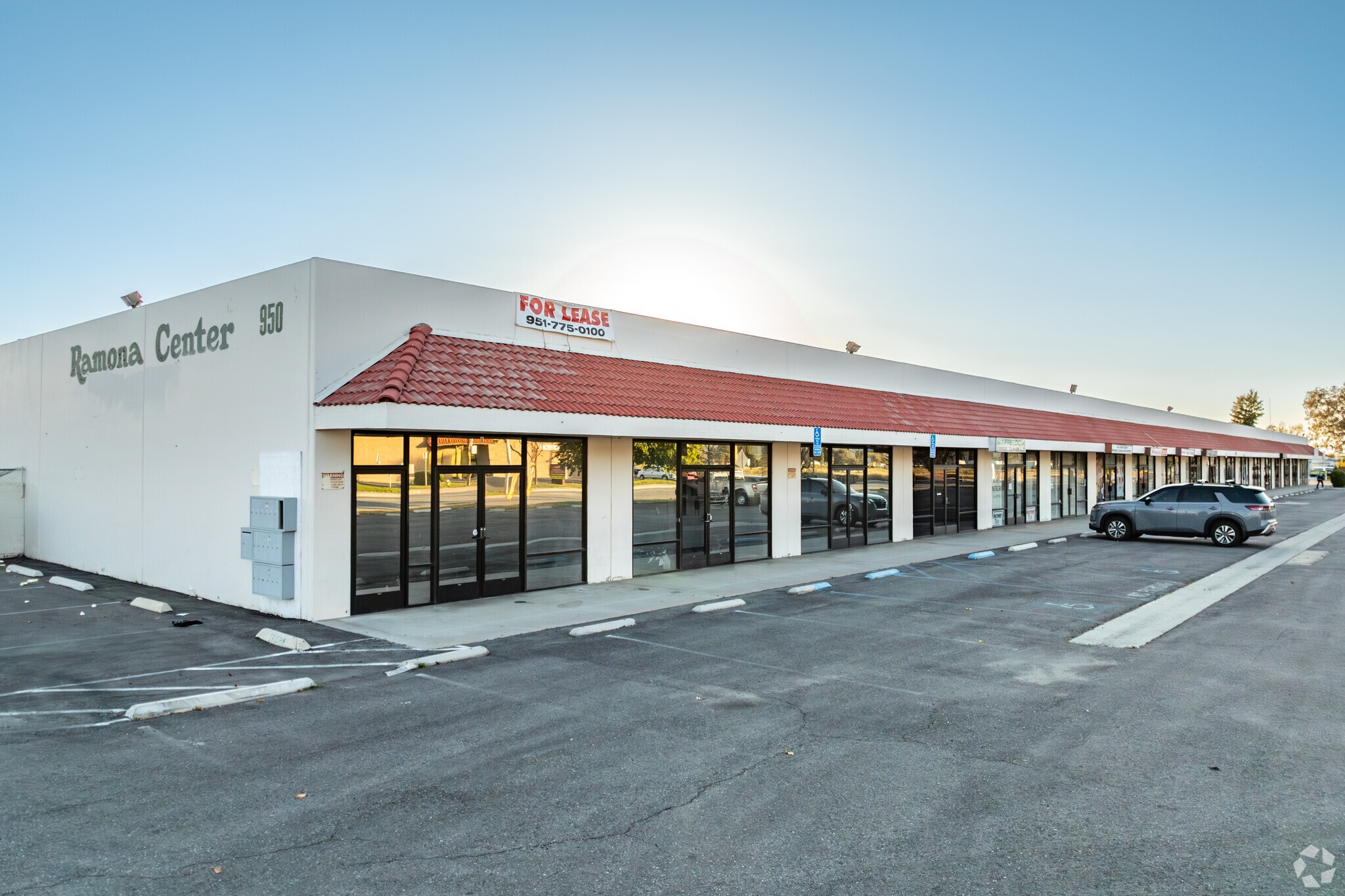 950 Ramona Blvd, San Jacinto, CA for Rent