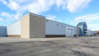 Wauwatosa, WI Retail - 3201-3205 N Mayfair Rd