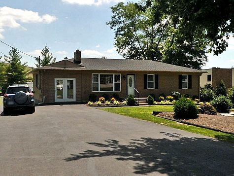 2013 Watterson Trl, Louisville, KY for Sale