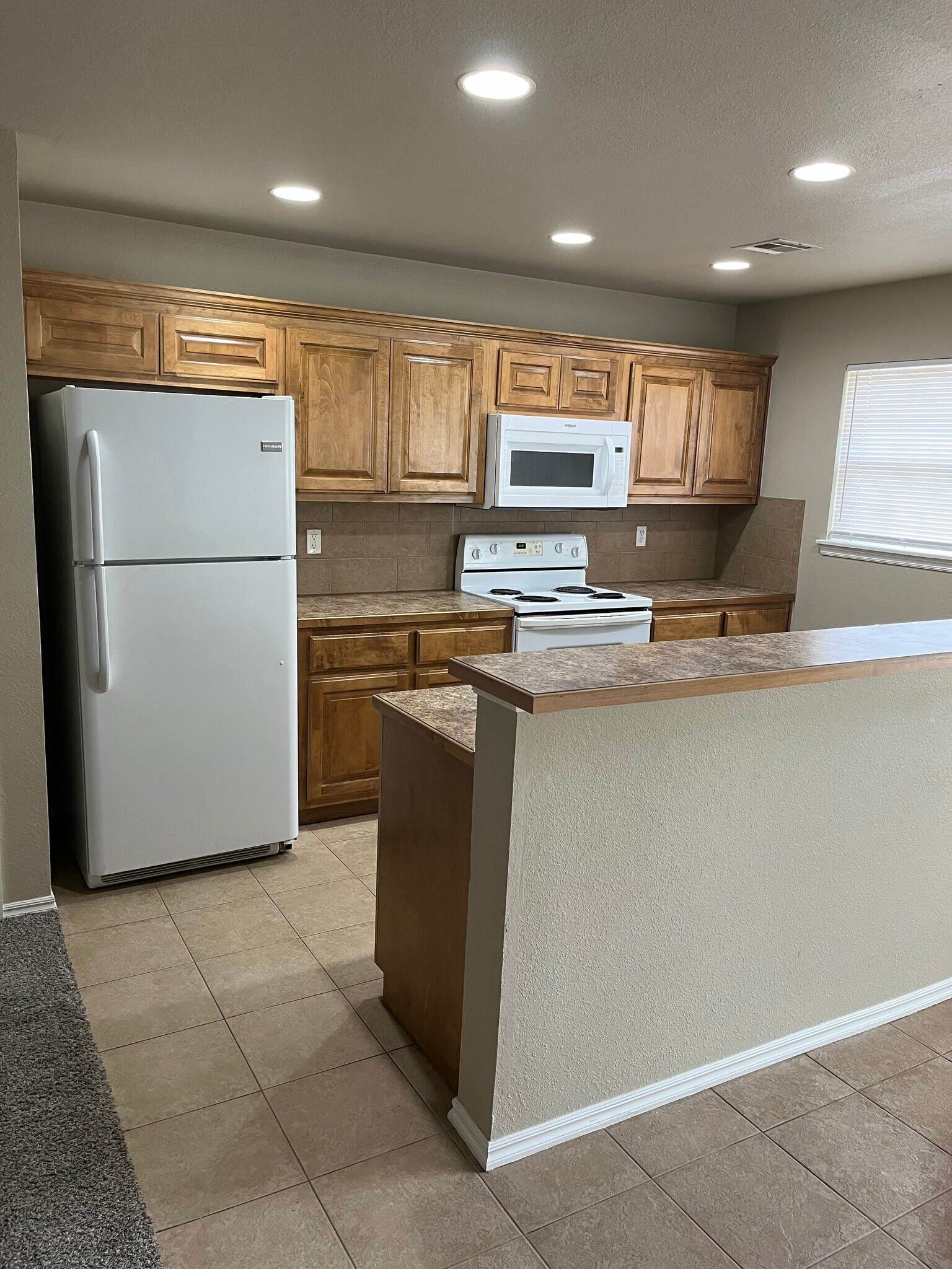 2990 Spring St, Catoosa, OK for Sale