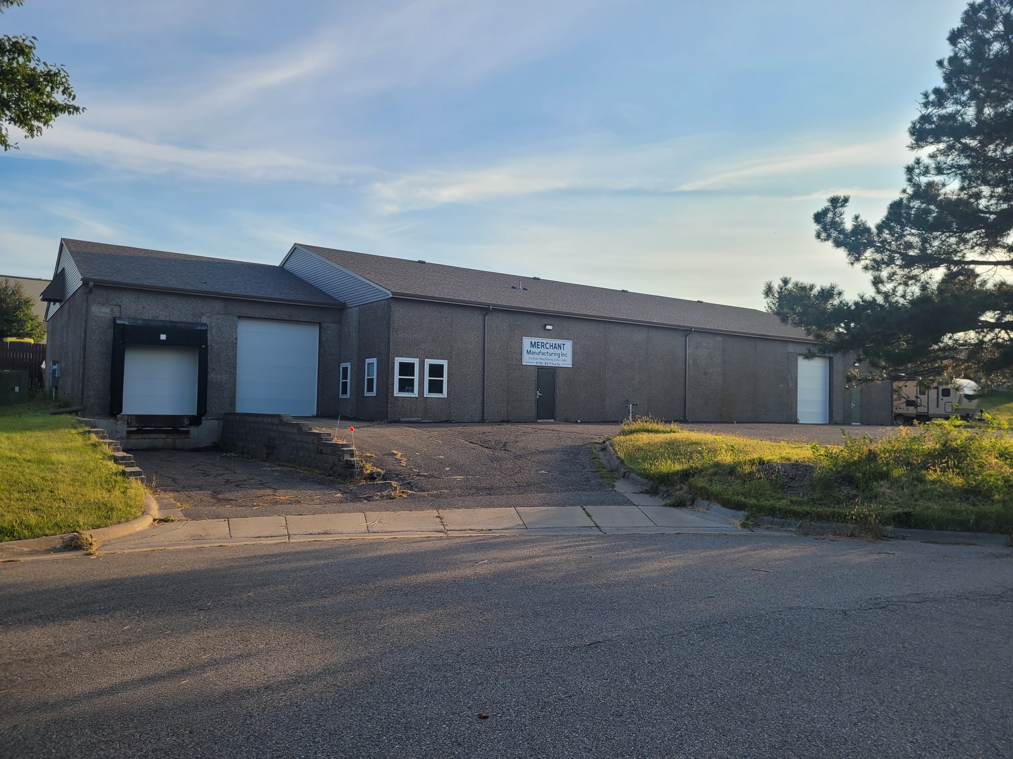 9781 86th Ave N, Maple Grove, MN for Sale