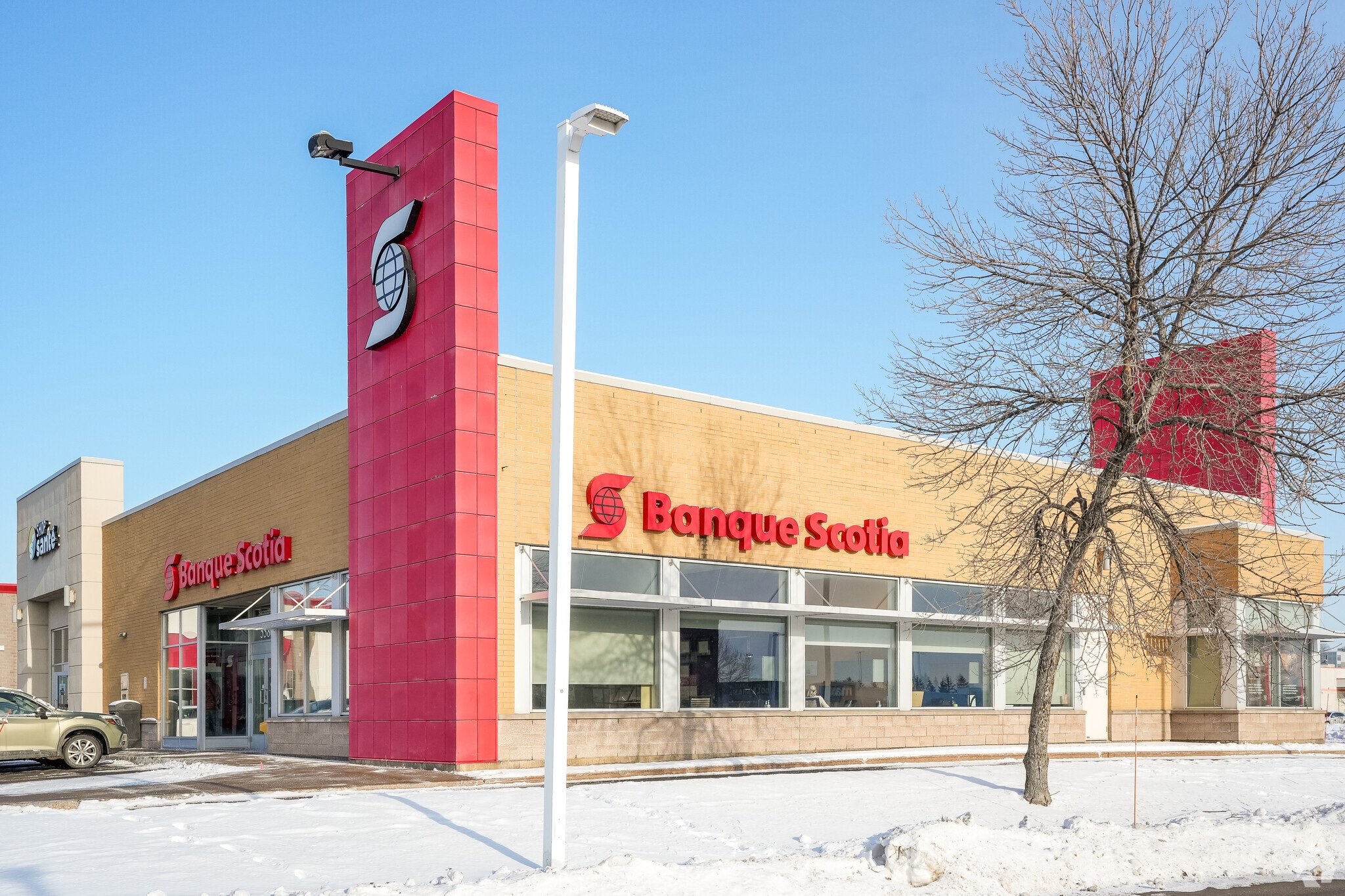 5580 Boul Des Gradins, Québec, QC for Sale