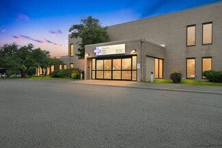Libertyville, IL Office - 890 S Garfield Ave Libertyville, IL Office - 890 S Garfield Ave