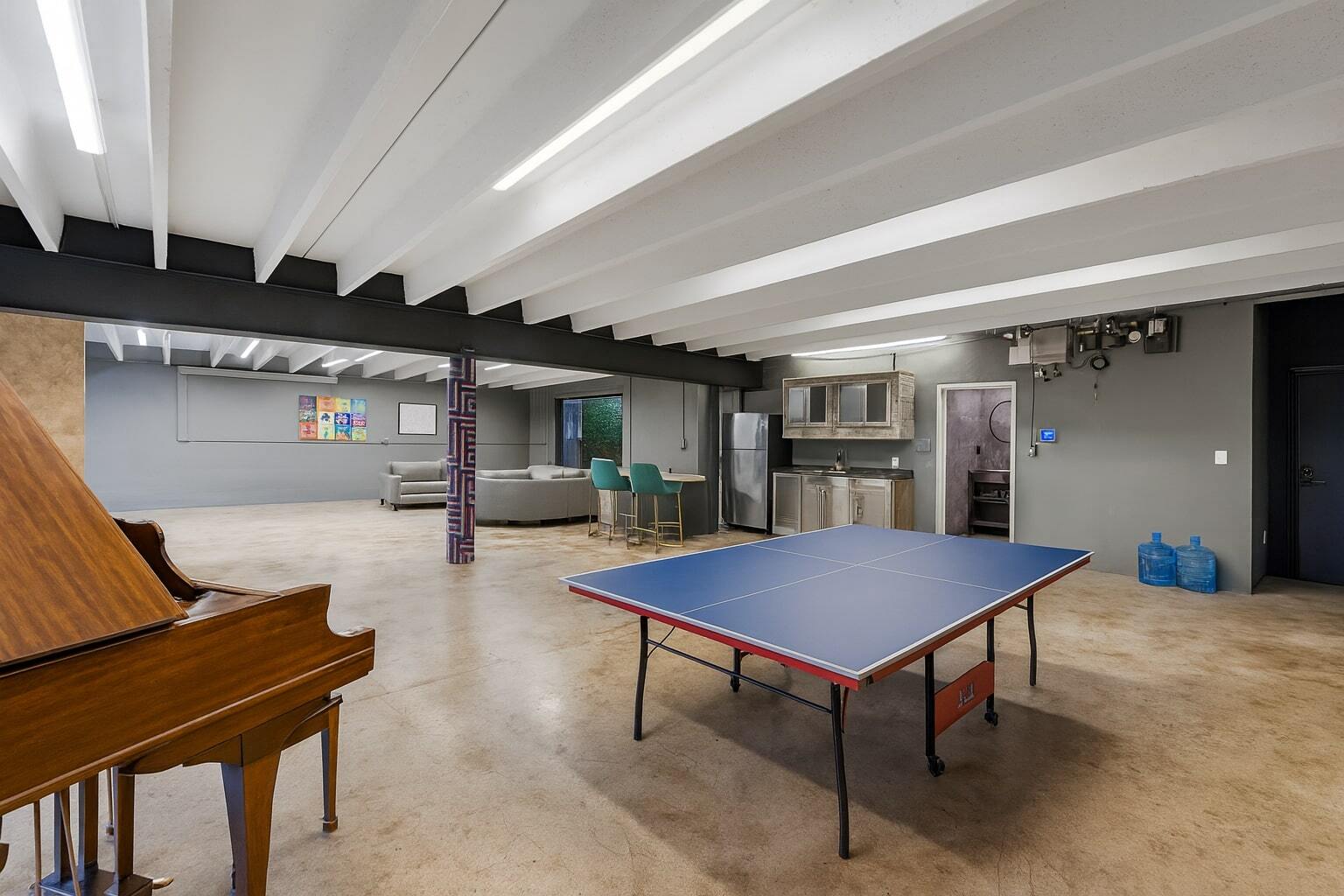 7025 NW 7th Ave, Miami, FL for Rent