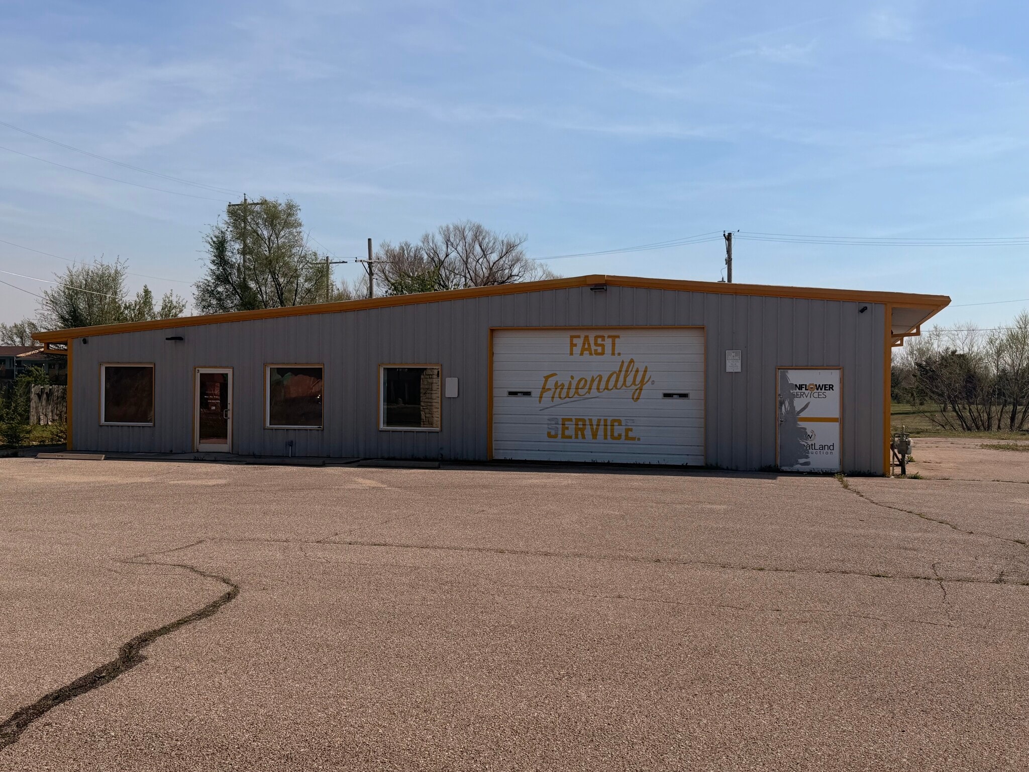 1919 W Central Ave, El Dorado, KS for Rent