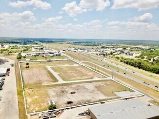 Elmendorf, TX Commercial - 20030 S Interstate 37