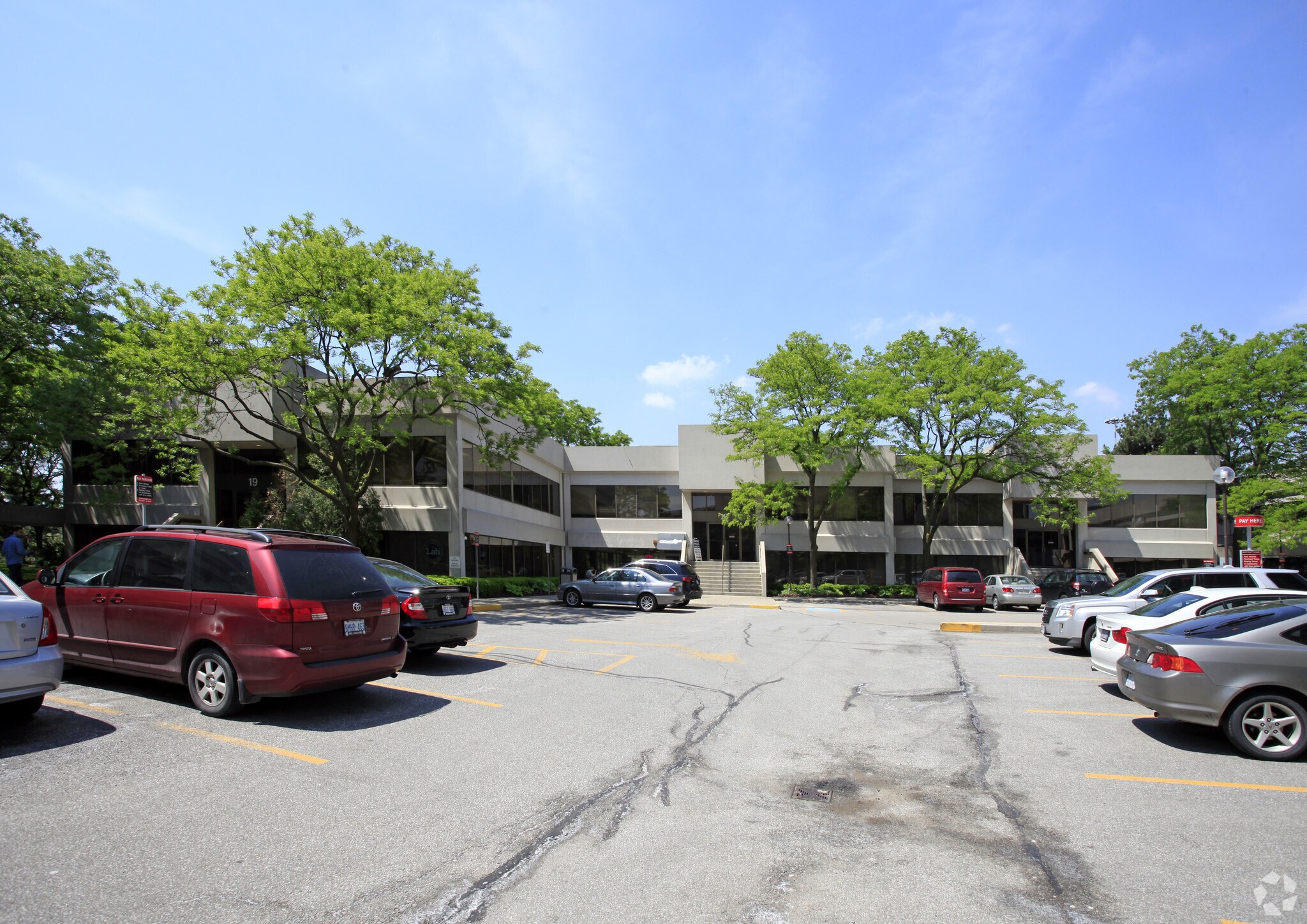 17-19 Four Seasons Pl, Toronto, ON for Rent