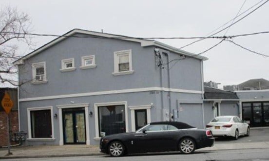 1744 Rockaway Ave, Hewlett, NY for Sale