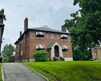 Cincinnati, OH Apartments - 2530 Hansford Pl