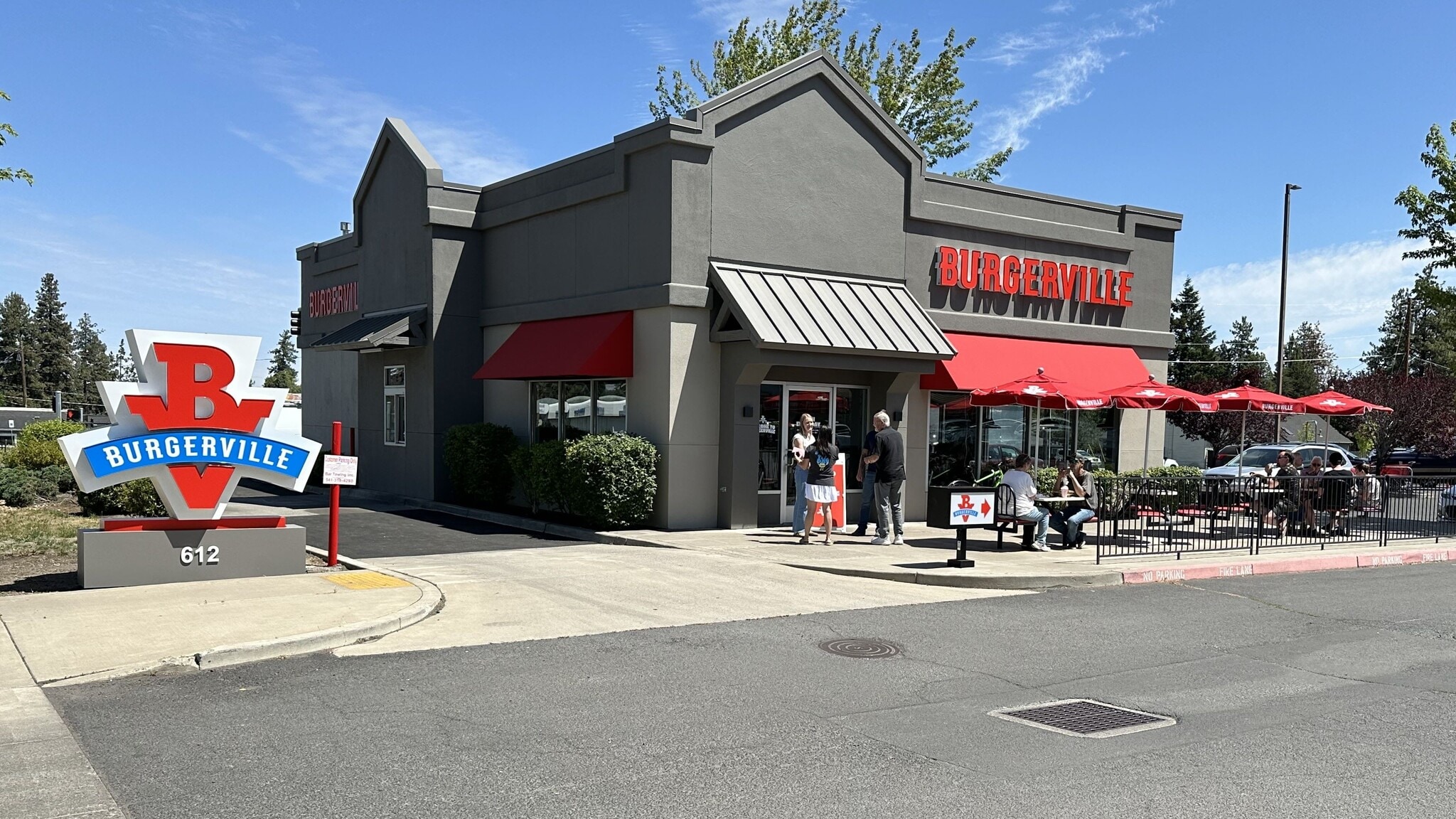 612 SE 3rd St, Bend, OR for Sale