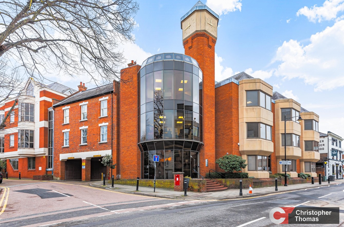 2-4 Victoria St, Windsor, BKS for Rent