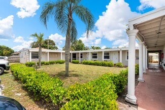 Boynton Beach, FL undefined - 320 NE 13th Ave