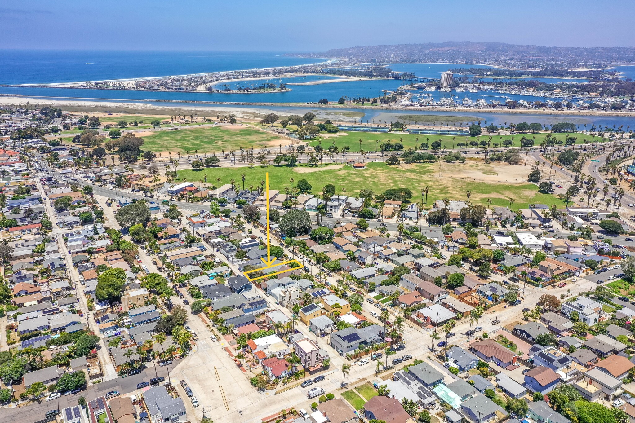 4637 Larkspur St, San Diego, CA for Sale