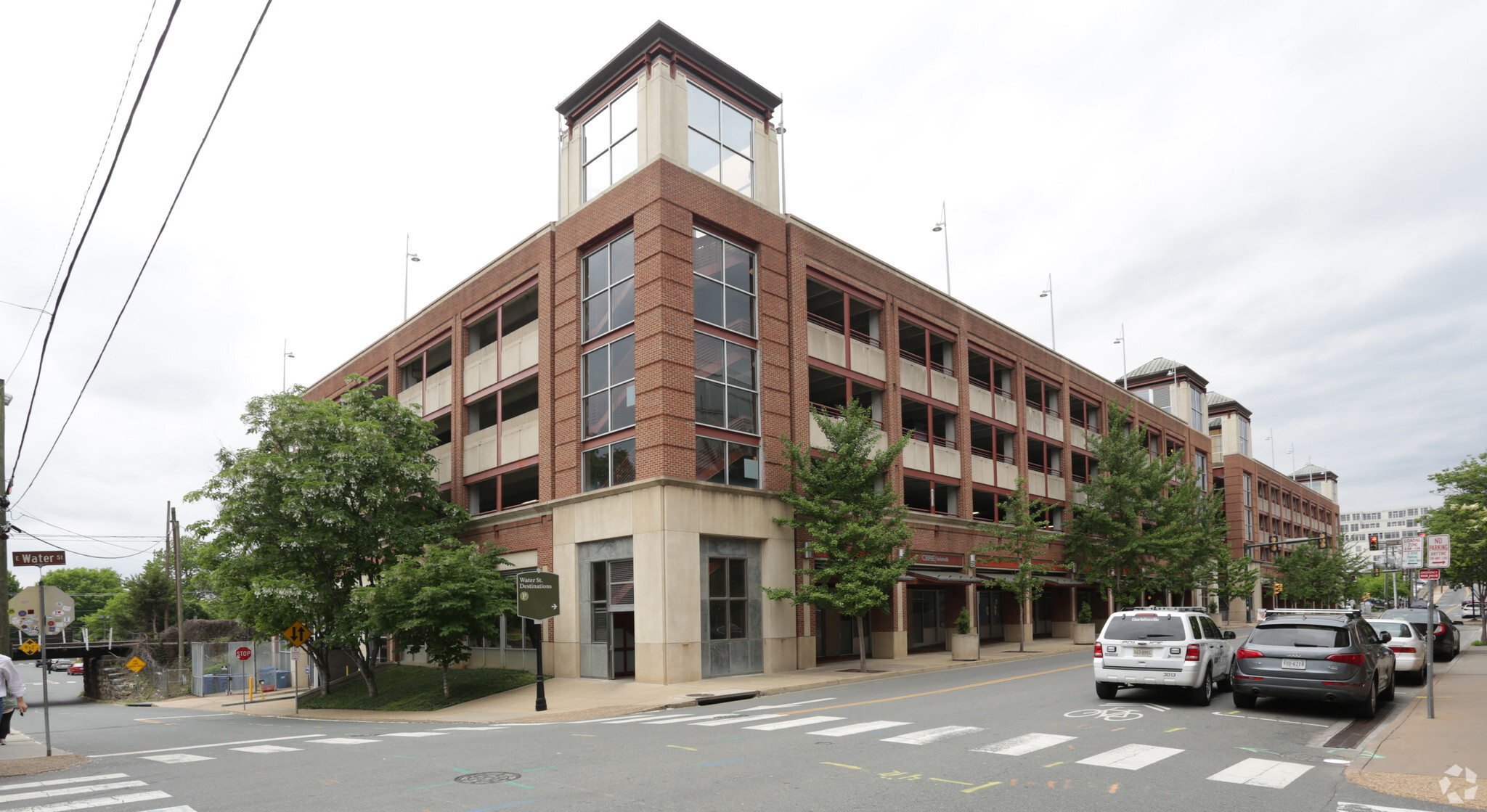 200-318 E Water St, Charlottesville, VA for Sale