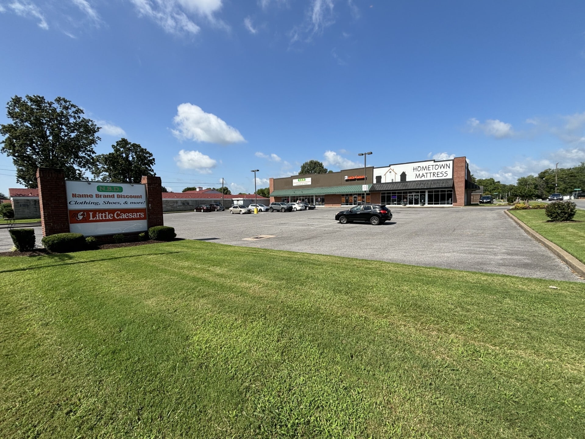 500 S 12th St, Murray, KY for Sale