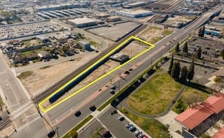 Bakersfield, CA Auto Dealership - 401 E Truxtun Ave