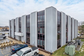 Westmont, IL Office - 801 N Cass Ave