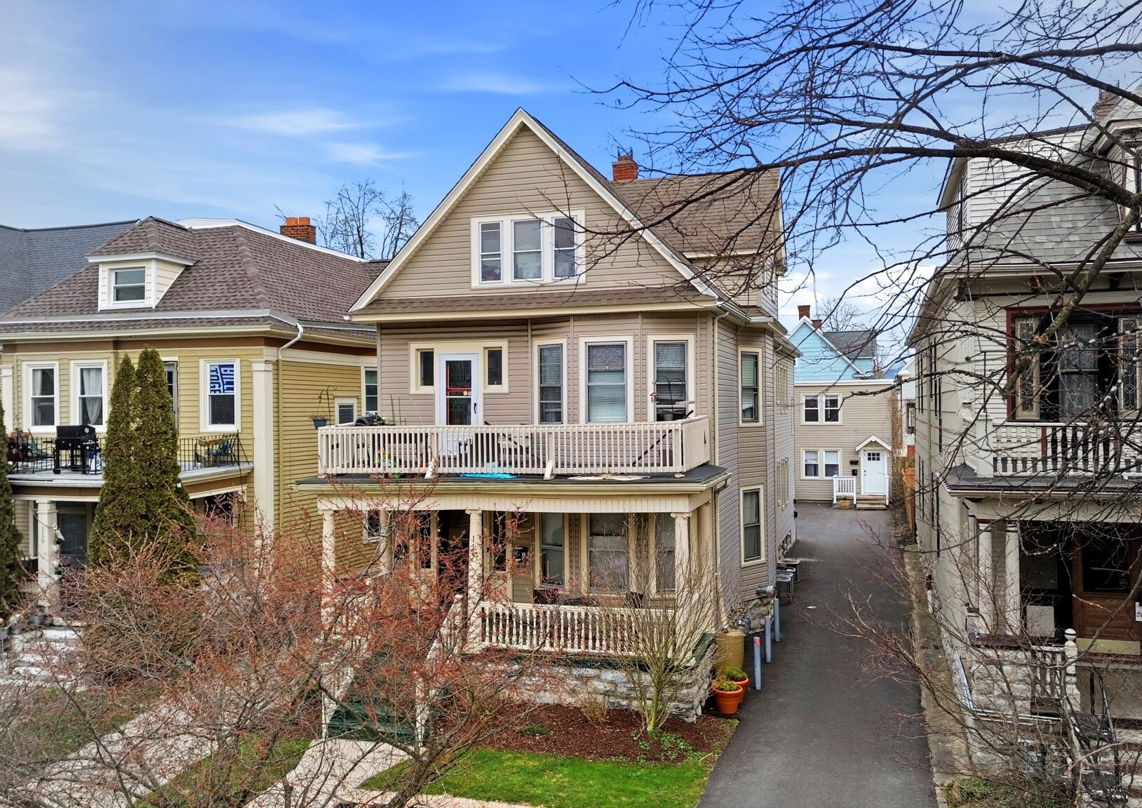 115 Claremont Ave, Buffalo, NY for Sale