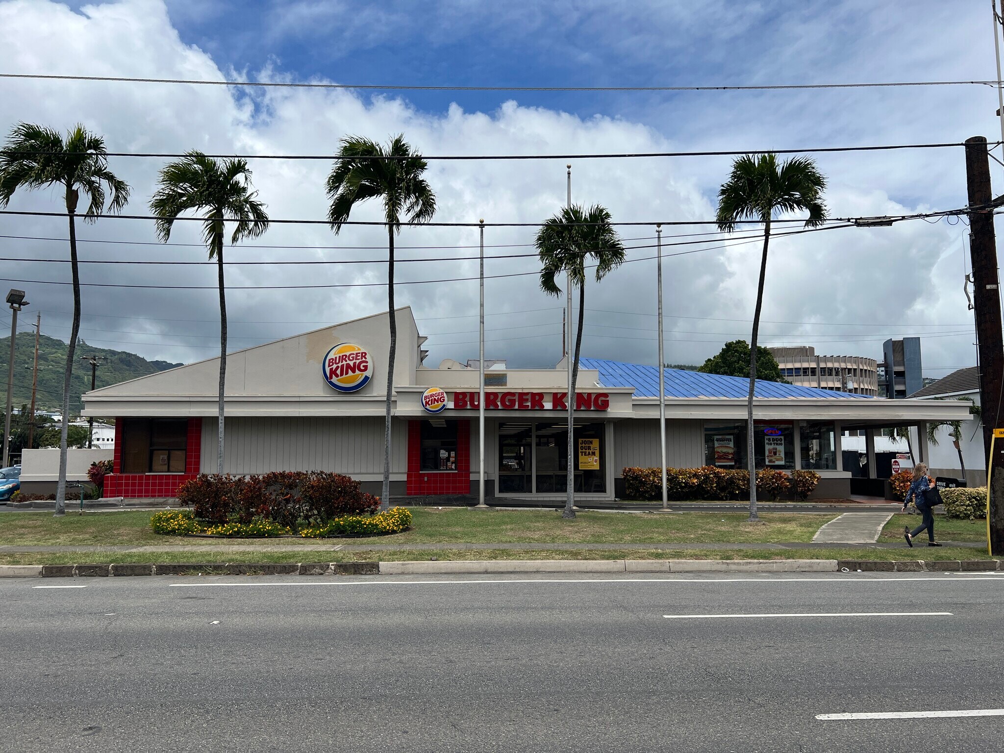 2536 S Beretania St, Honolulu, HI for Rent