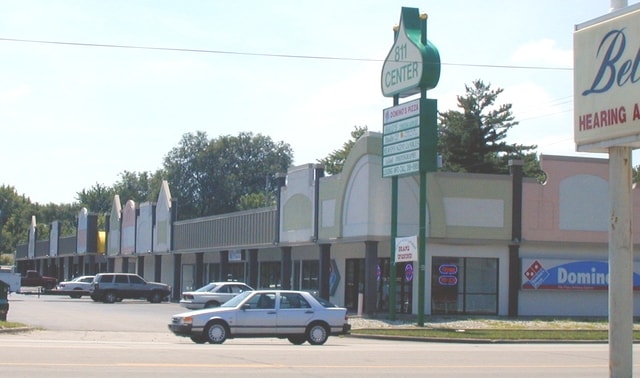 811 W McGalliard Rd, Muncie, IN for Sale