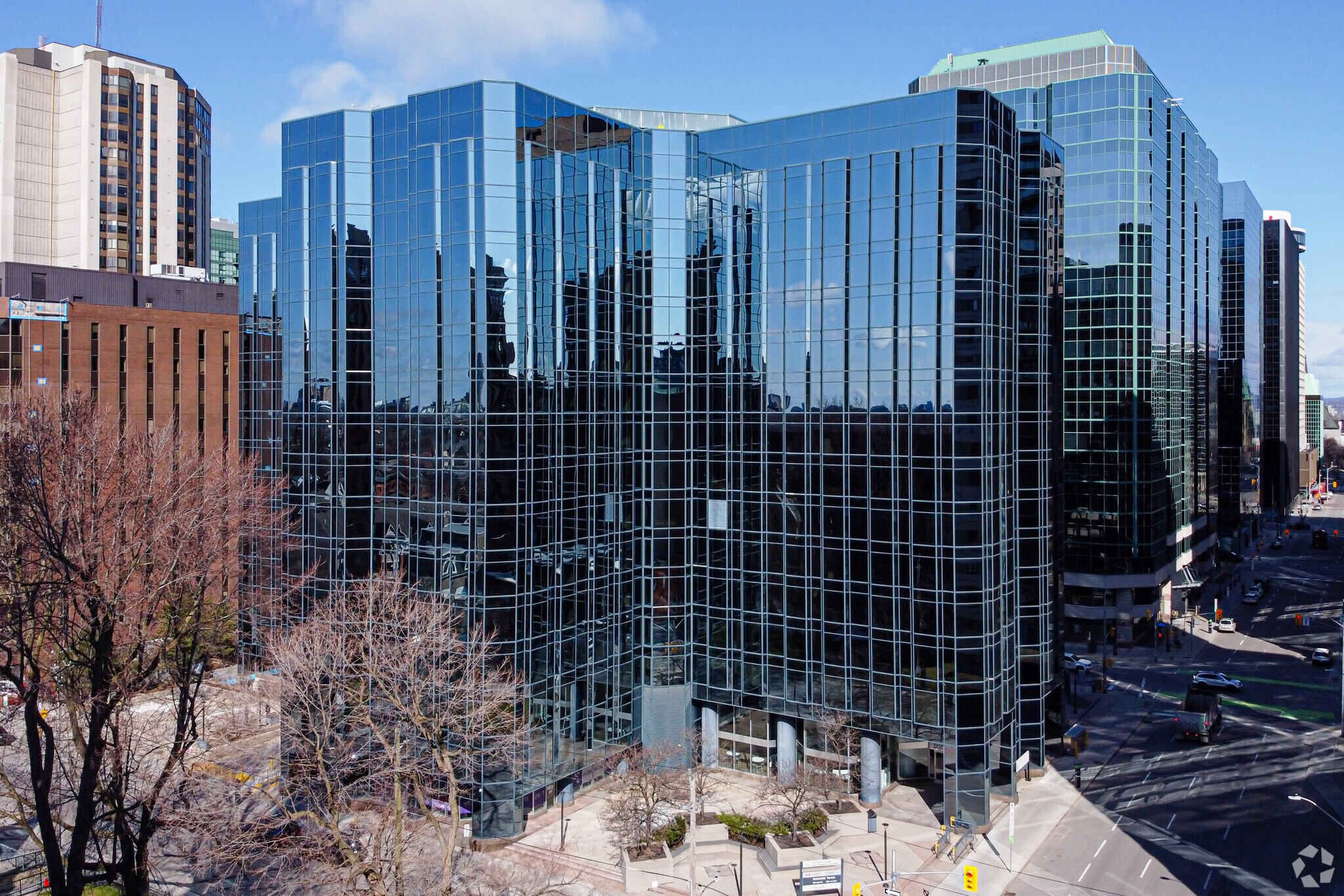 200 Kent St, Ottawa, ON for Rent