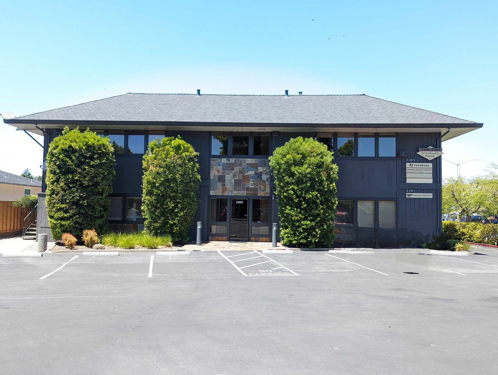 2101-2105 Woodside Rd, Redwood City, CA for Rent