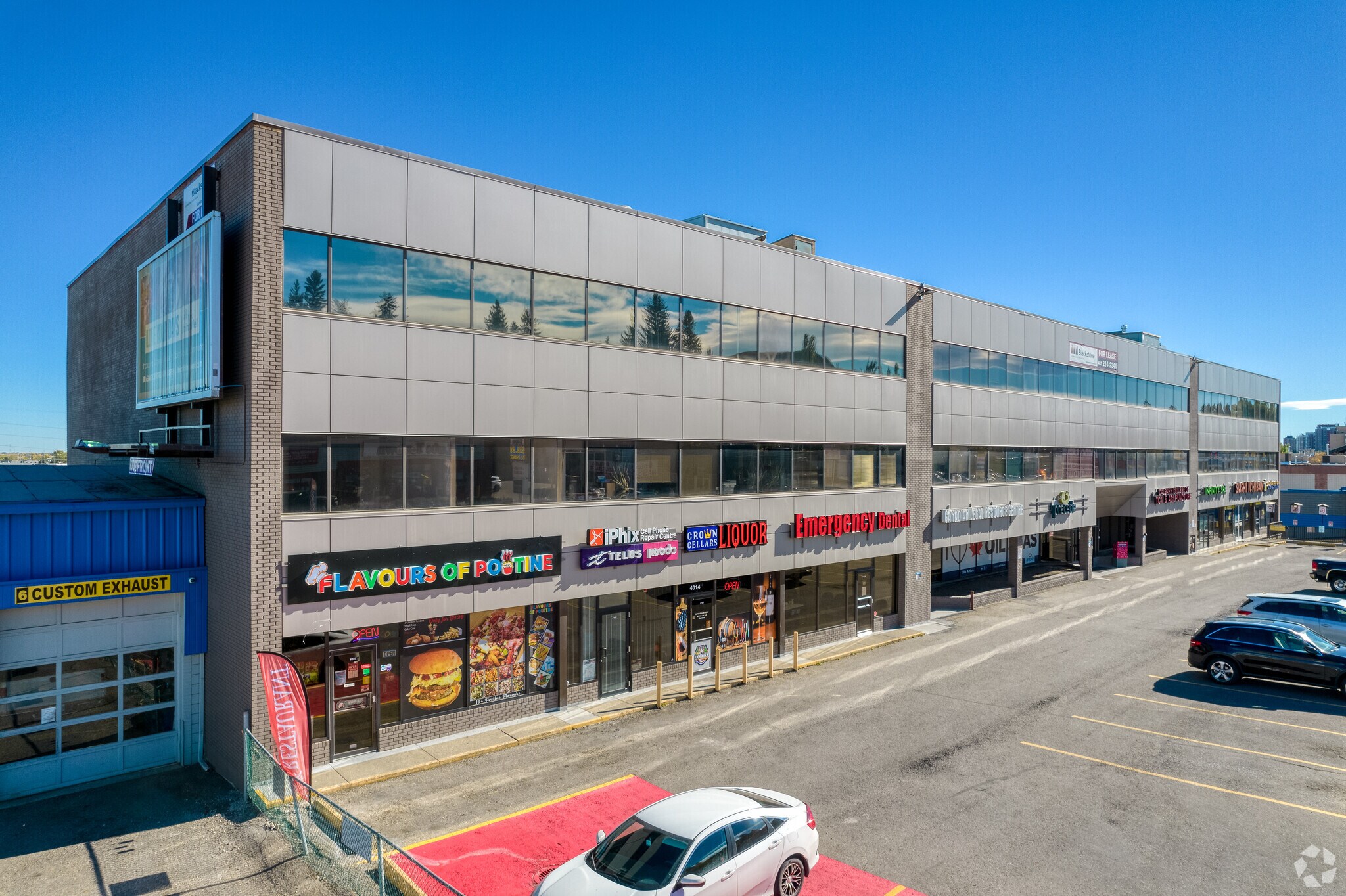 4014 Macleod Trl S, Calgary, AB for Rent
