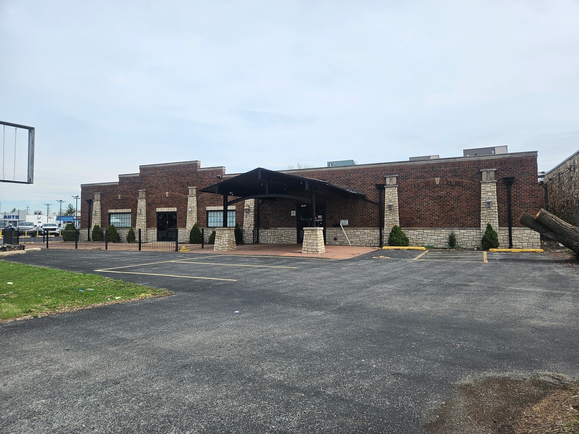 11011 Southwest Hwy, Palos Hills, IL for Rent
