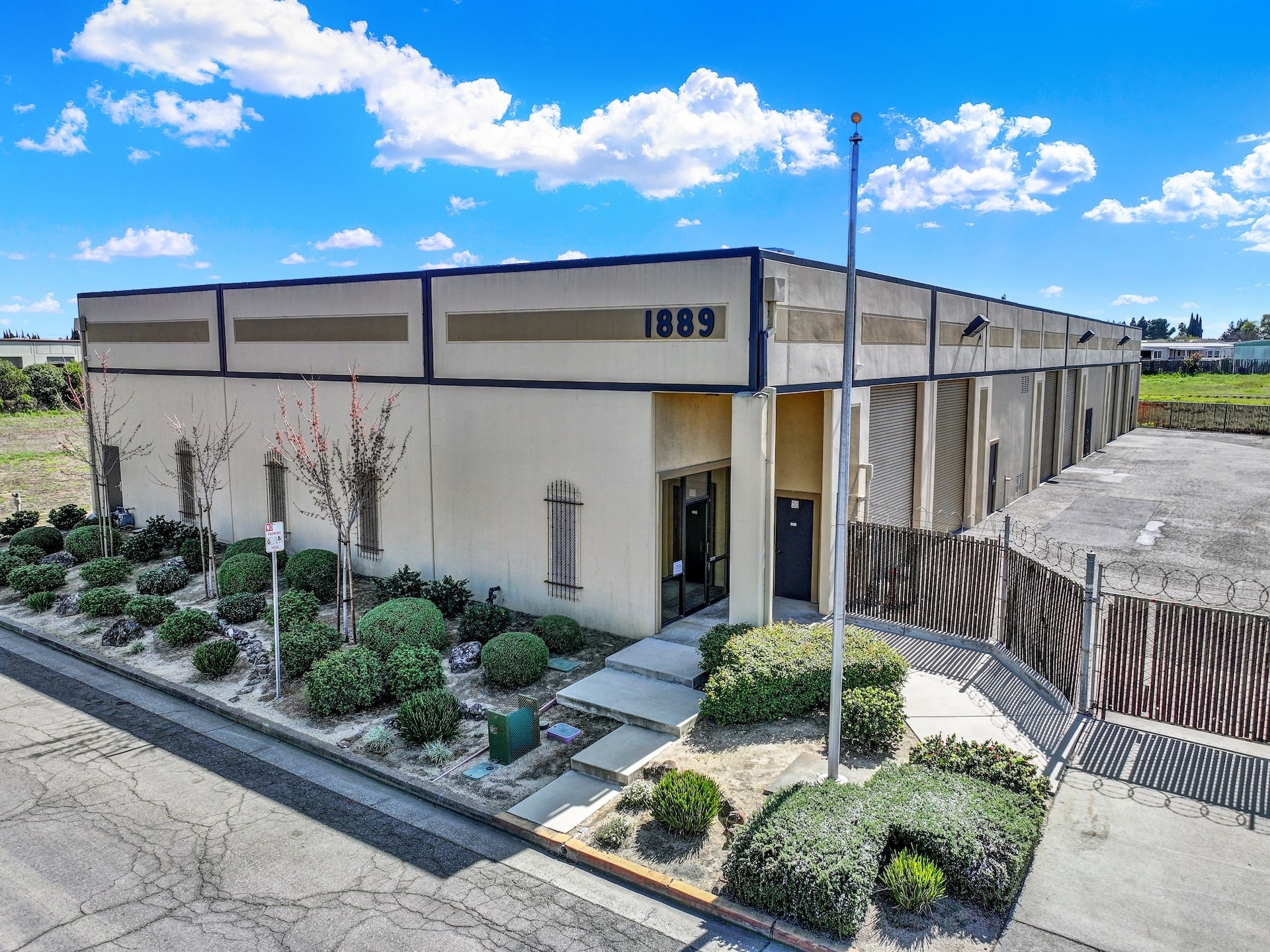 1889 Walters Ct, Fairfield, CA for Rent