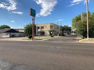 Laredo, TX Office/Residential - 102 W Calton Rd