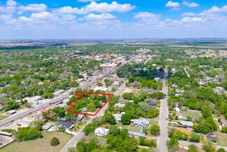 Lockhart, TX Commercial Land - 725 S Brazos St
