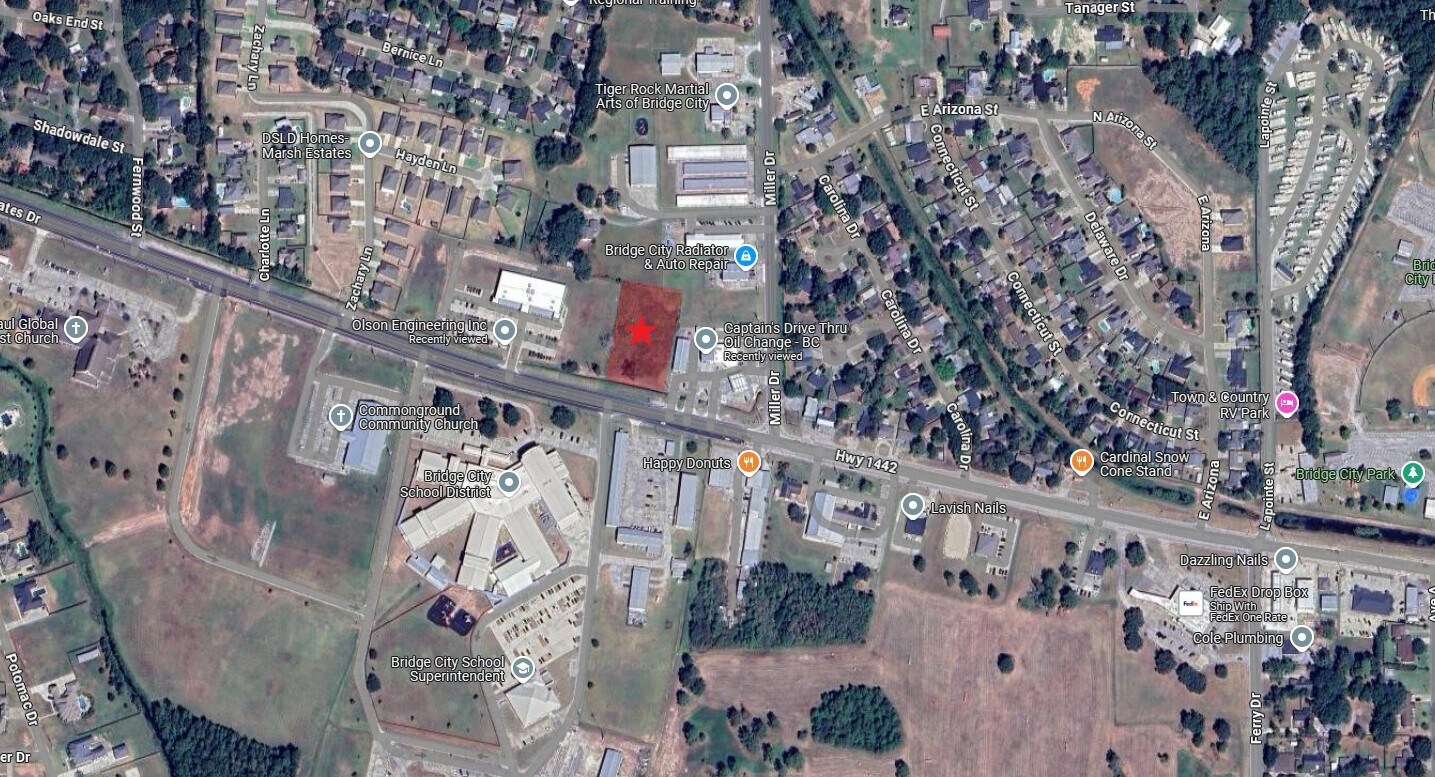 1040-1050 W Round Bunch Rd, Bridge City, TX for Sale