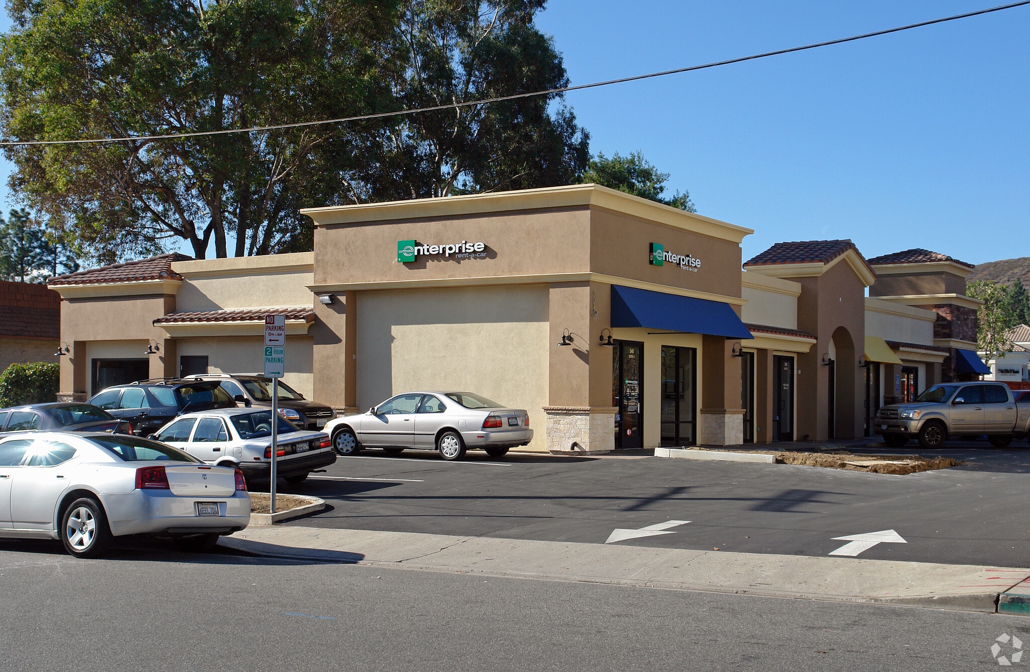 554-562 N Moorpark Rd, Thousand Oaks, CA for Rent
