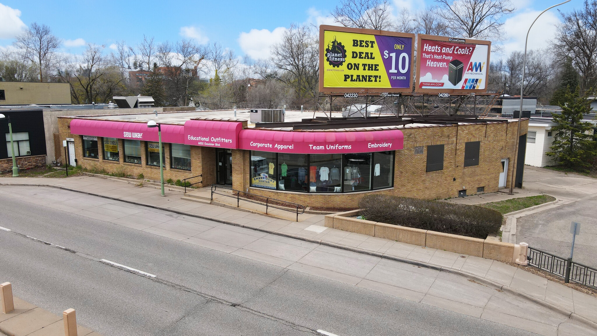 6002 Excelsior Blvd, Saint Louis Park, MN for Sale