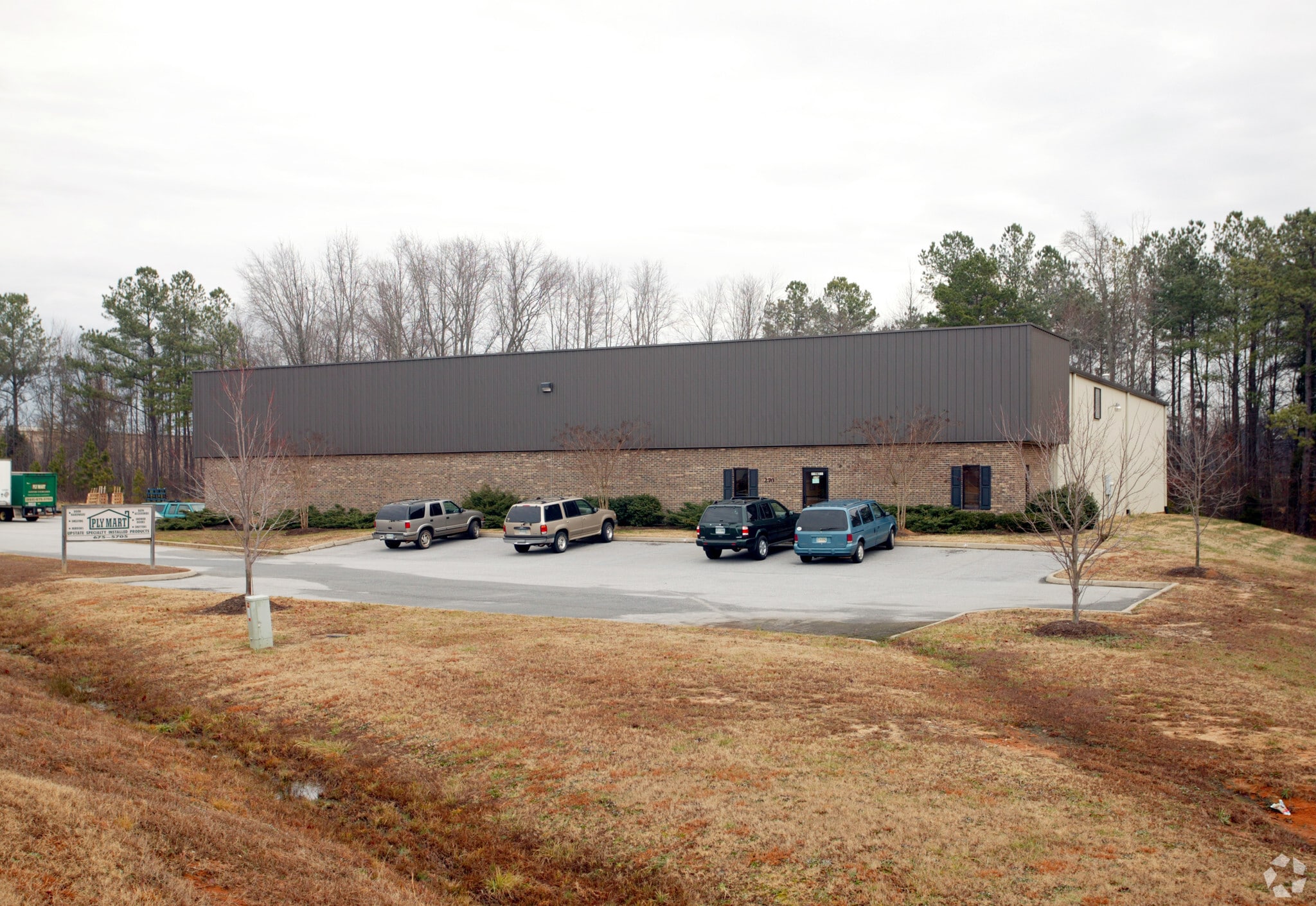 270 Feaster Rd Greenville, SC 29615 Industrial Property for Lease on