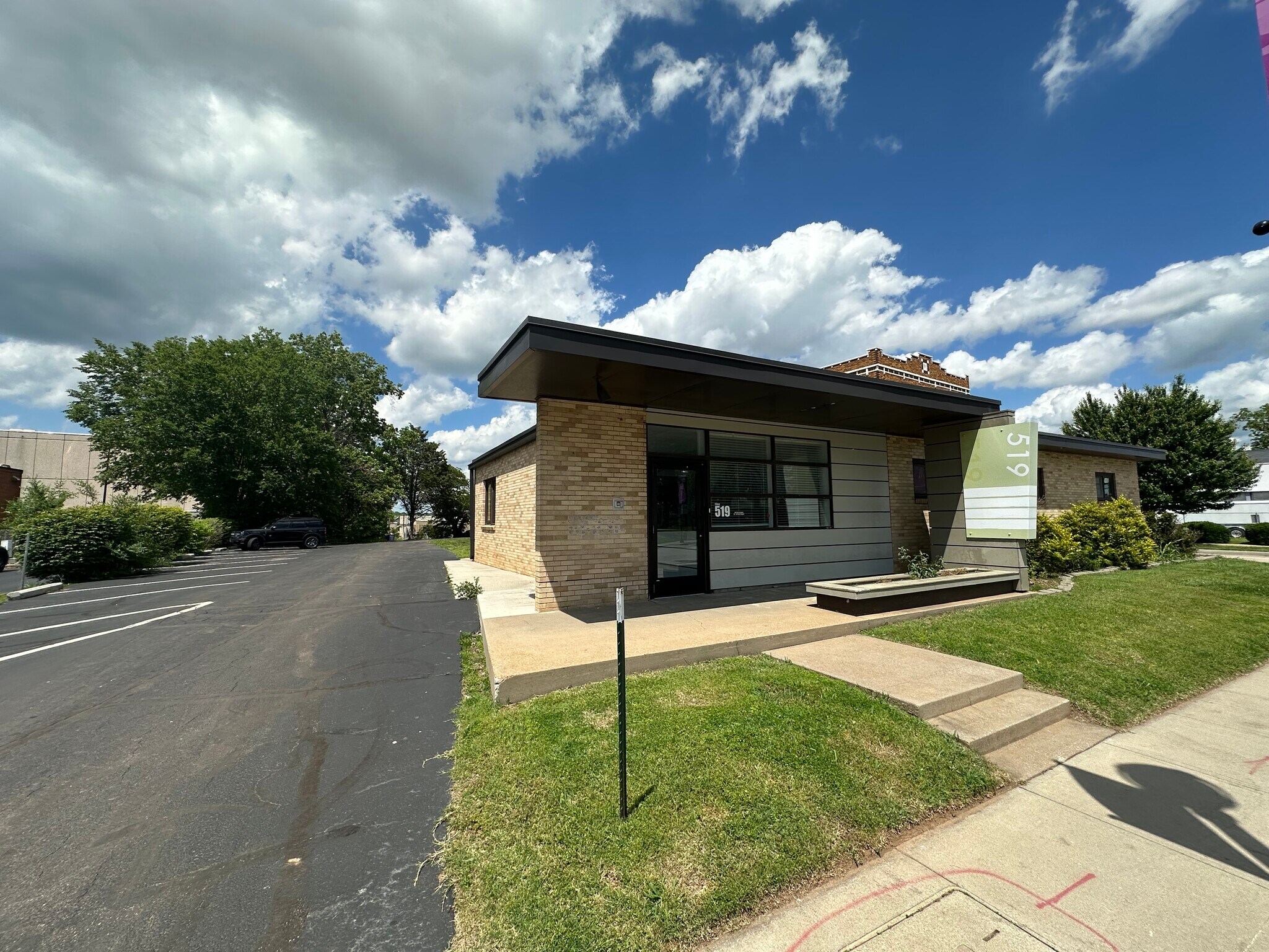 519 E Walnut St, Springfield, MO for Sale