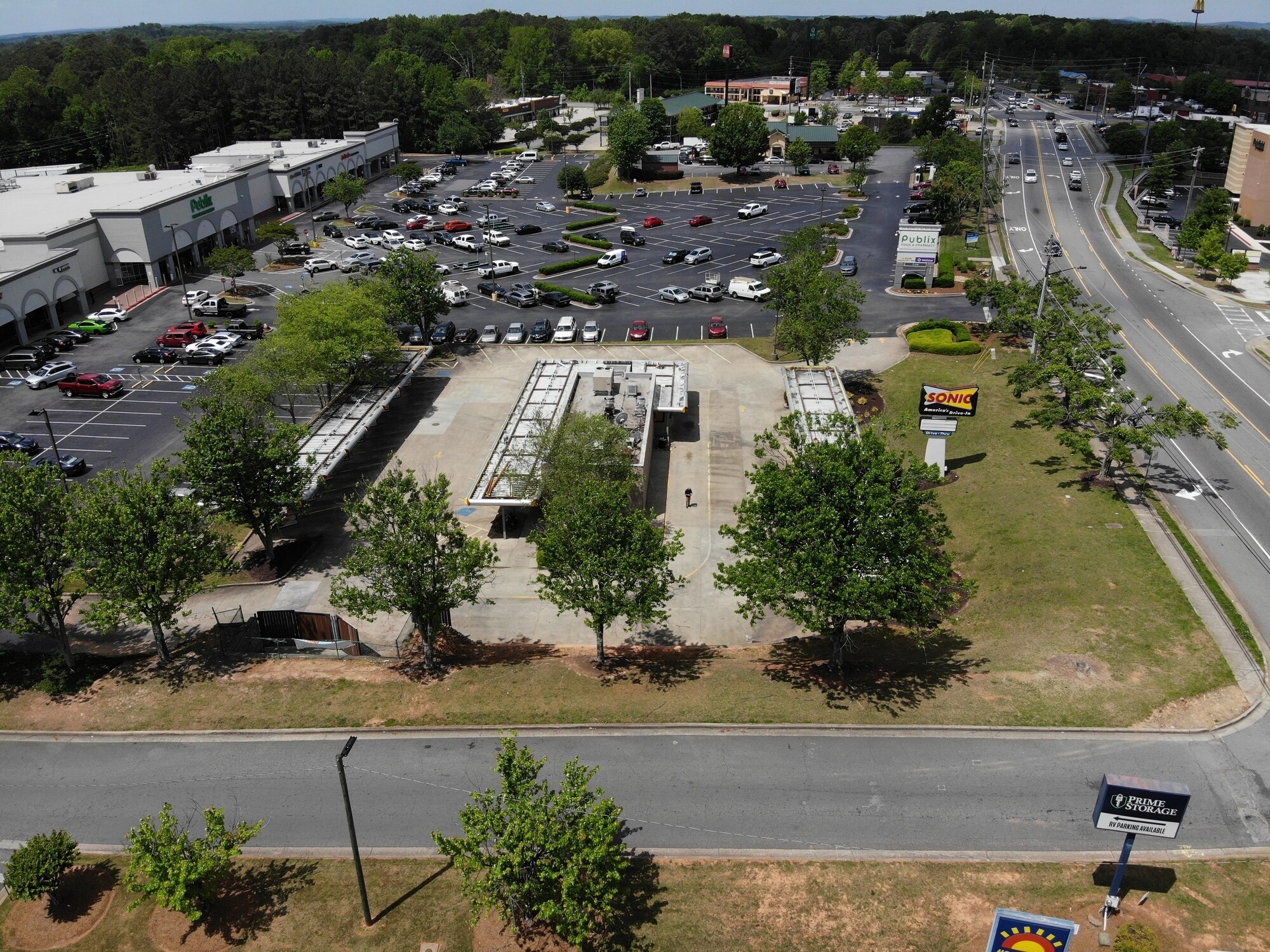 3497 Baker Rd NW, Acworth, GA for Sale