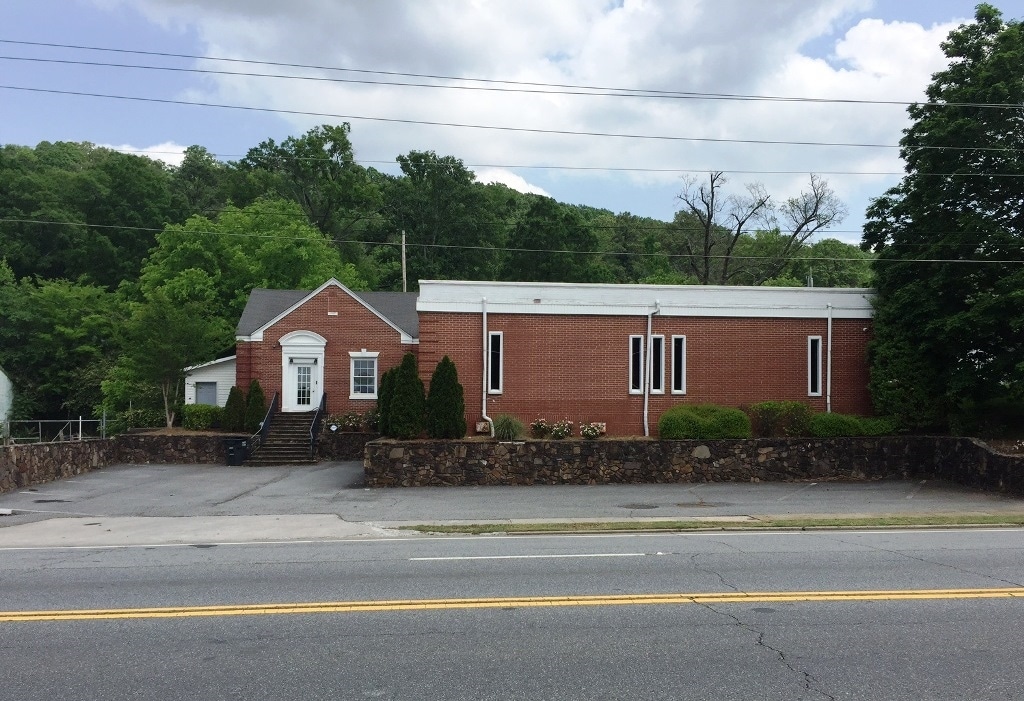 330 S Wall St, Calhoun, GA for Rent